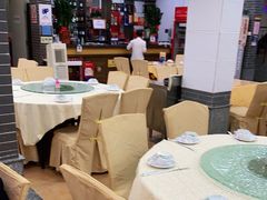 大堂-鹏城人家海鲜酒家·23年老字号(较场尾店)