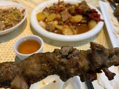-巴扎美食·新疆菜·西域歌舞表演餐厅(新疆大厦店)
