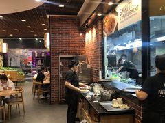 -裕记烧腊连锁餐饮(国商分店)