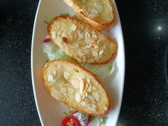 -OLD TREE老树咖啡·西餐厅(台山人工湖店)