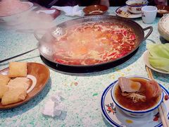 -鸿姐老火锅(疁城新天地店)