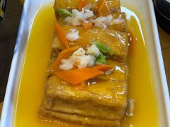 秘制鸡汁豆腐-隔壁老王·家常云南菜(花巷店)