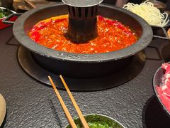 -晓宇重庆火锅(西安荟聚店)