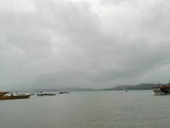 -巨鹰广场