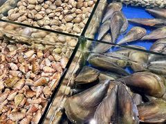 -三亚火车头万人海鲜广场