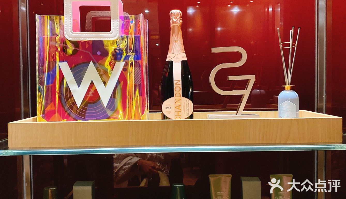 在W酒店里，发现一家宝藏SALON，超美出片