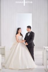 -都市丽人婚纱摄影