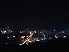 -鬼笑石后山停车场