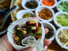 -包整·丝娃娃(一览甲秀楼风景店)