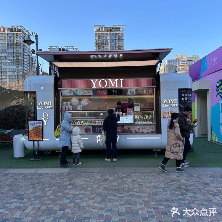 北京主打“天冷,冰糕不冷”的冰淇淋,YOMI家出品