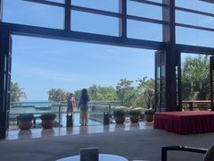 -亚龙湾喜来登·美景台大堂吧