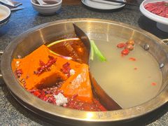 -小天鹅火锅·一线江景洪鼎旗舰店(洪崖洞店)