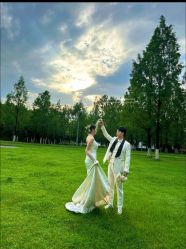 -青禾蒙娜丽莎婚纱摄影(武汉总店)