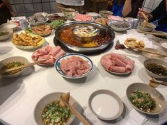 -岗上渣渣老火锅(两路口店)