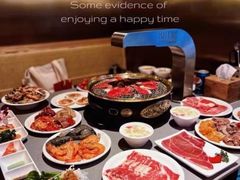 -山焱·炭火自助烤肉(周浦万达店)