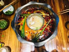 -周幺妹重庆老火锅(银泰城总店)