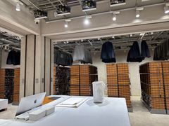 -迪桑特DESCENTE(北京三里屯BLANC店)