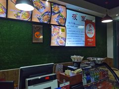 -内蒙焖面大盆骨餐馆(山大路店)