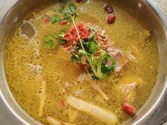 -乙丙丁正宗昭通天麻火腿鸡(总店)