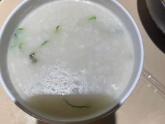 -余欢领鲜火锅(新街口店)