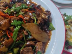-鲁南仔·滕州炒鸡(经三路店)
