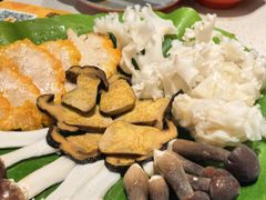 -钢管厂五区小郡肝串串香火锅(梅川路店)
