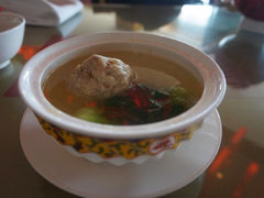 狮子头-桂花楼淮扬中餐厅(浦东香格里拉店)