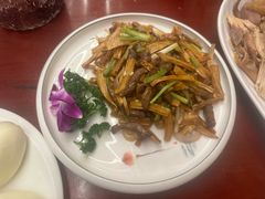 -鹿鸣春饭店(总店)