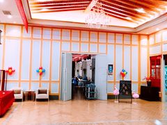 -老街坊美食汇(玉兰大街店)