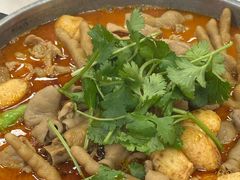 鸡爪-彭记铁锅肥肠(东四总店)