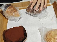 -巴黎贝甜(大宁国际商业广场店)