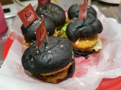 -龍歌自助小火锅(市北CBD万达店)