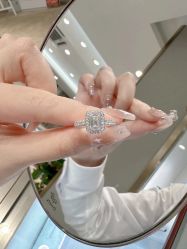 -Zbird钻石小鸟·钻戒婚戒定制高端珠宝私人定制中心