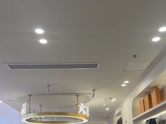 -六六奢品·vintage中古·回收二手奢侈品包包手表首饰(环球港店)