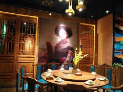 包厢-老滇山寨•云南特色菜•地方菜•民族风情歌舞表演(金碧店)