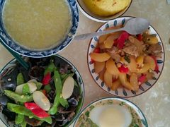 -爱月宝月嫂·育儿嫂(哈尔滨总店)