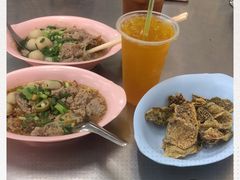 -榮泰米粉湯(Left Shop)