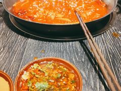 -冯校长老火锅(中联广场店)