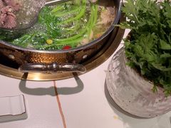 -牛人日志·鲜牛肉骨汤火锅(万科里瑧店)