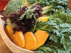 -老鼎万春卤菜(五代传承创始老店)