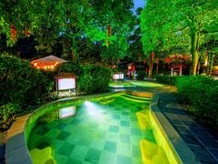 -森波拉火山温泉