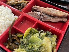 -上海星瀚奔驰4S店(红柳路店)