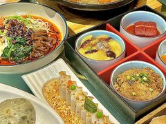 -江城小馆陕南妈妈菜·全球旅行餐厅(钟楼店)