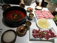 -贵府酸汤牛肉火锅·贵州老字号(飞山街店)