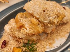 -品海楼·大连海胆锅贴馆(东港店)