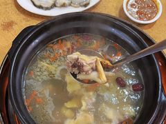-濠轩阁特色生蚝火锅(水湾路店)