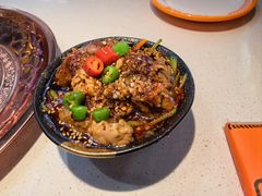 -锅立方•炭火蛙锅(六合万达广场店)