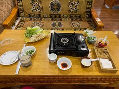 -鲁朗边巴次仁农家石锅