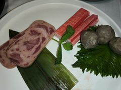 -红鼎豆捞·非遗鲍皇汤火锅(宝丰路店)