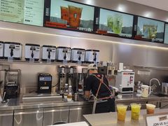 -喧闹·东方大气茶(鹅岭二厂店)